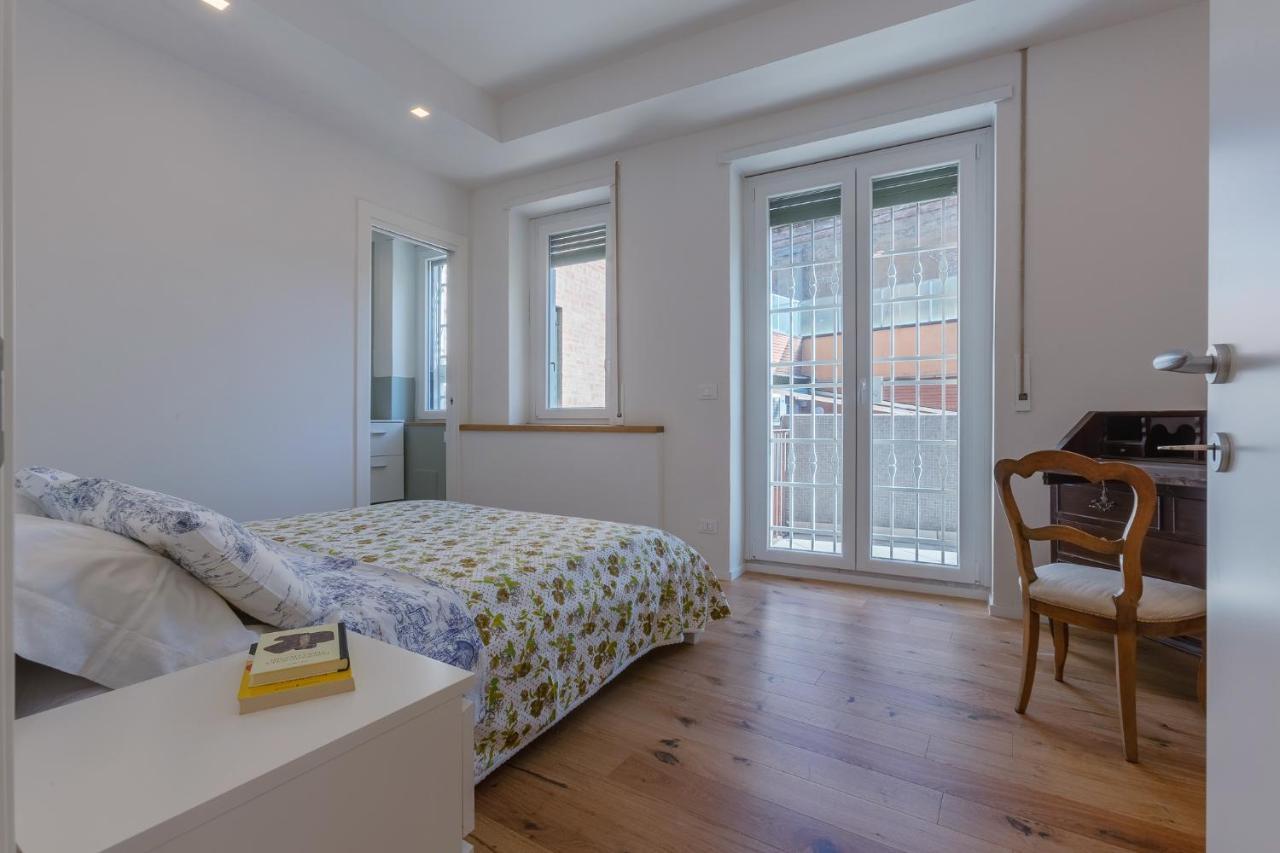 Apt W/Terrace 10 Min Walk From Piazza S.Stefano Bologna Exterior photo
